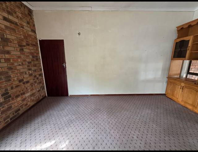 1 BEDROOM FLAT TO LET IN SASOLBURG EXT 2
